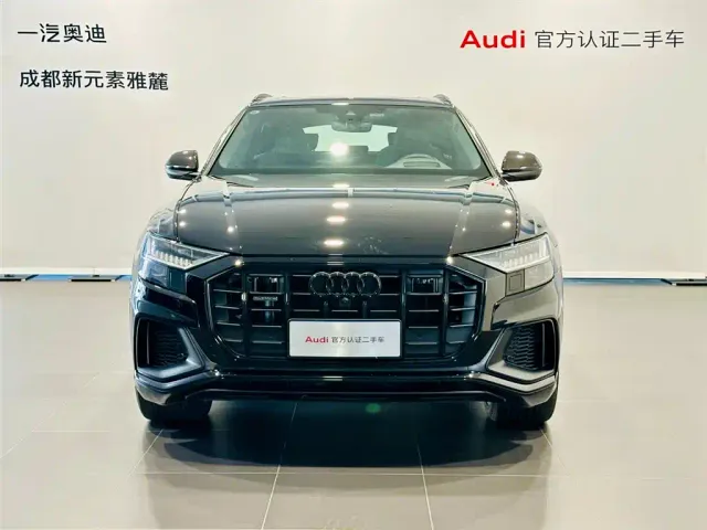 Audi Q8 — Фото автомобиля 2