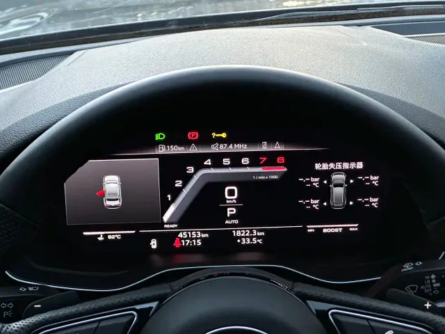 Audi A4L — Фото автомобиля 22
