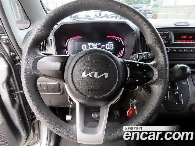 Kia RAY Новый Kia Ray Фургон — Фото автомобиля 8