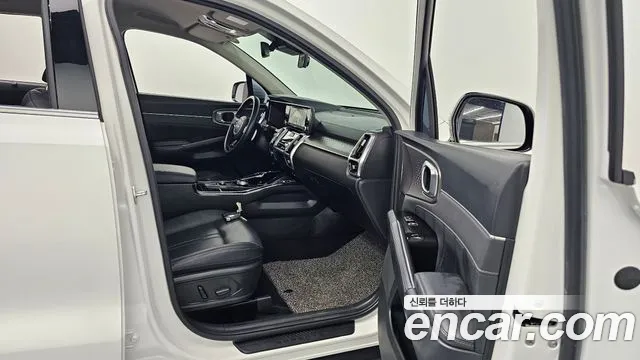 Kia Sorento Sorento 4-е поколение Бензин 2.5T 4WD — Фото автомобиля 10