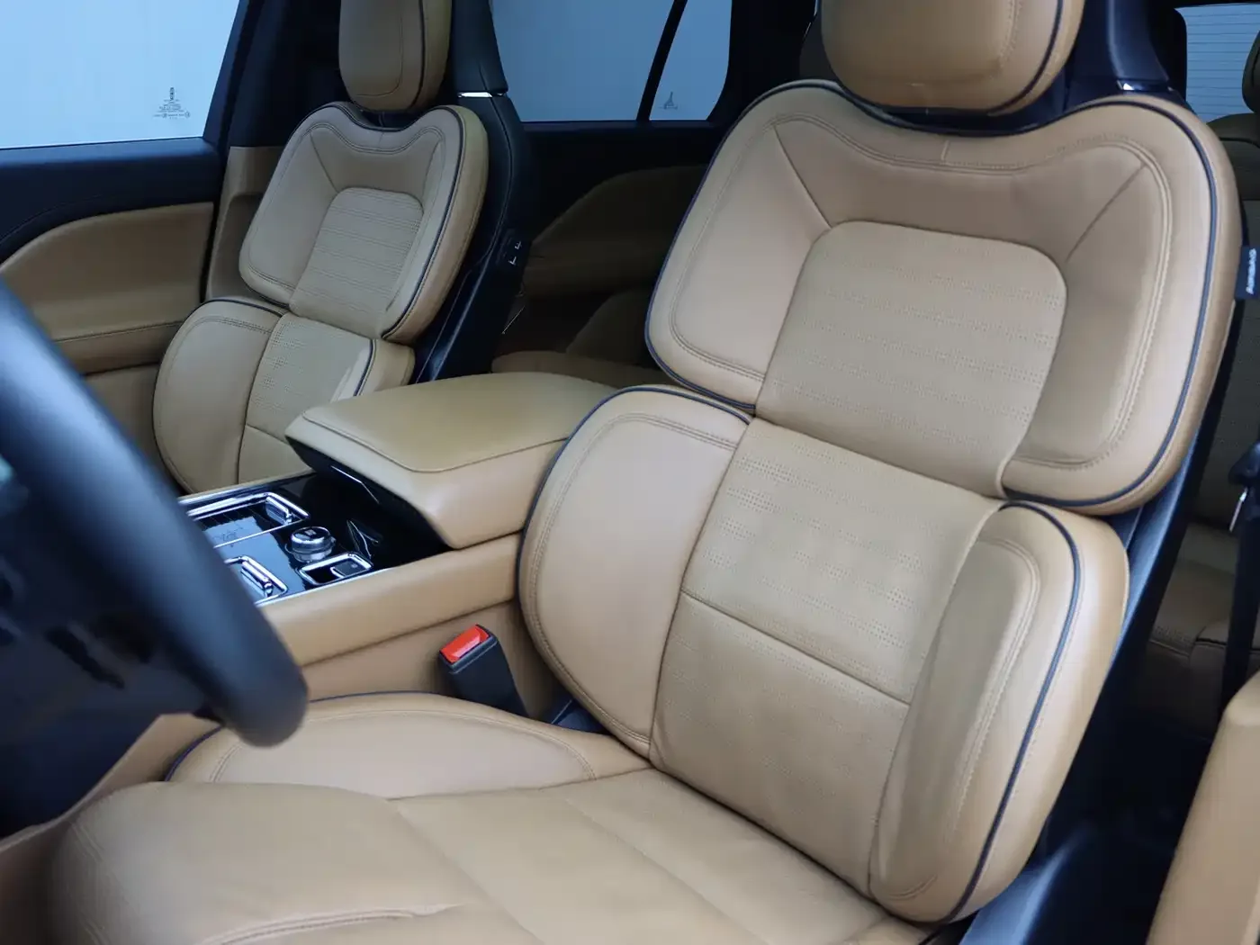 Lincoln Aviator 2022 3.0T V6 AWD Presidential Edition — Фото автомобиля 7