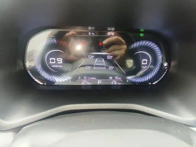 Geely Emgrand — Фото автомобиля 4