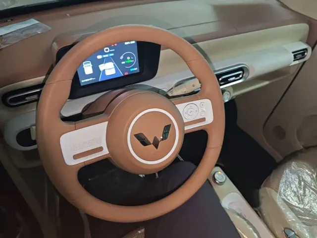Wuling Hongguang Mini EV — Фото автомобиля 9