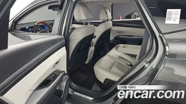 Hyundai Tucson Новый Tucson (NX4) Бензин 1.6 турбо 2WD — Фото автомобиля 10