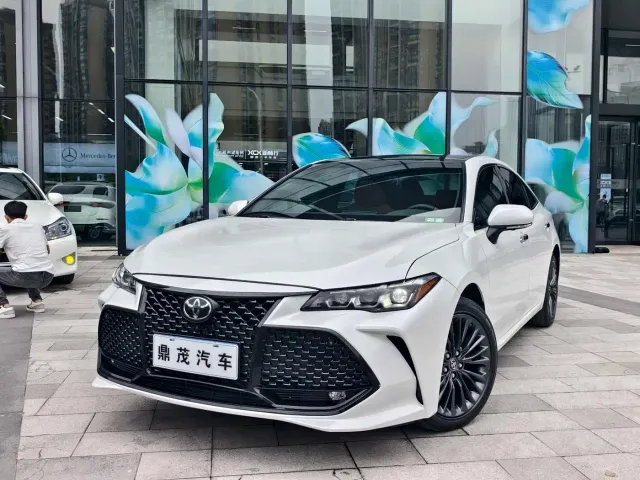 Фотография автомобиля — Toyota Avalon