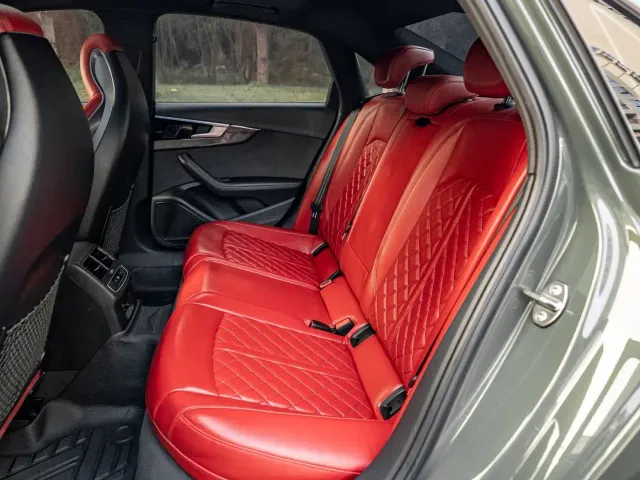 Audi S4 — Фото автомобиля 7