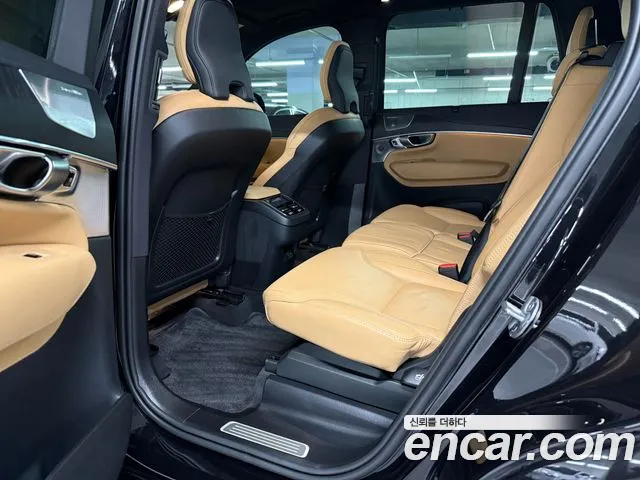 Volvo XC90 Generation 2 — Фото автомобиля 11