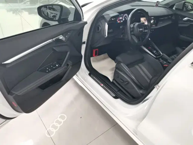 Audi Audi A3 2024 Model A3L Limousine 35 TFSI Fashion Sport — Фото автомобиля 15