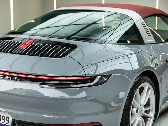 Porsche 911 — Фото автомобиля 6