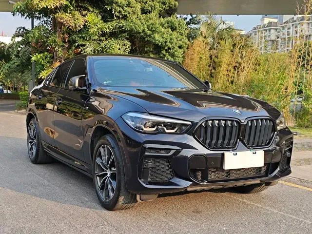 BMW X6 — Фото автомобиля 3