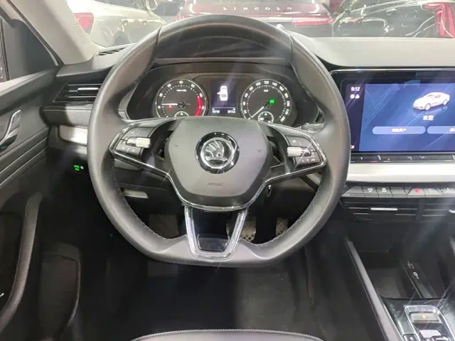 Skoda Octavia — Фото автомобиля 3
