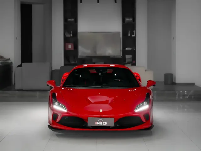 Ferrari F8 — Фото автомобиля 2