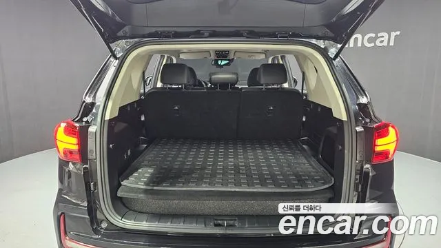 KG_Mobility_Ssangyong Rexton All Rexton Дизель 2.2 2WD — Фото автомобиля 17