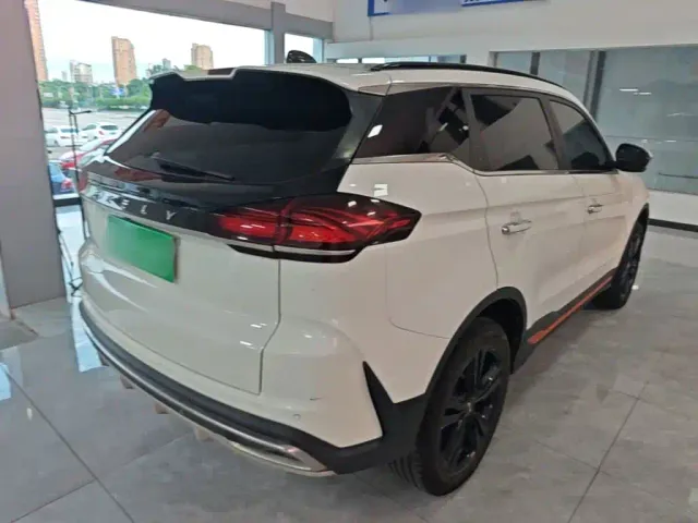 Geely Boyue — Фото автомобиля 6
