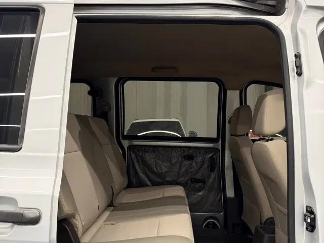 Wuling Hongguang V — Фото автомобиля 6