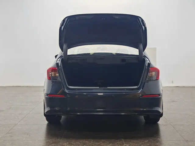 Honda Civic — Фото автомобиля 12