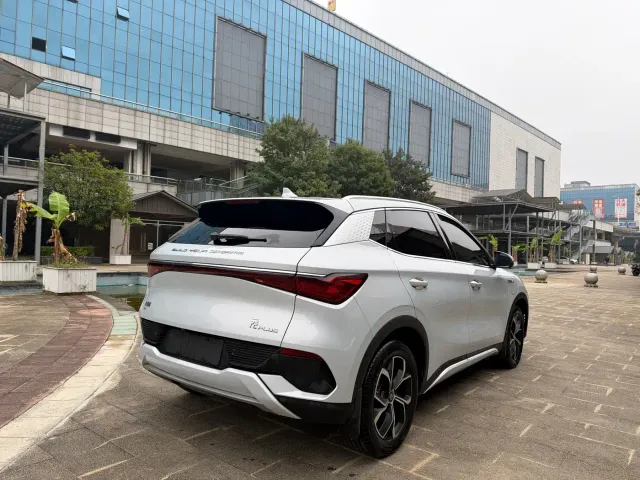 BYD Yuan PLUS — Фото автомобиля 5