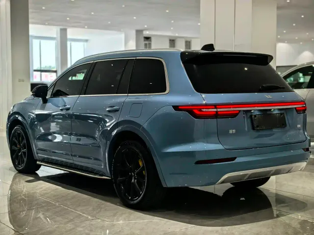 Li Auto ONE — Фото автомобиля 6