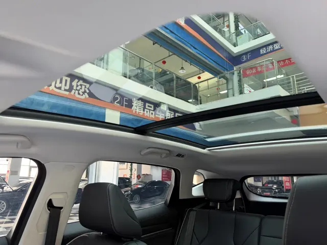 Haval H6 — Фото автомобиля 13