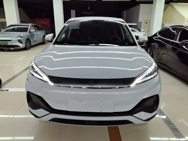 BYD Yuan PLUS — Фото автомобиля 2