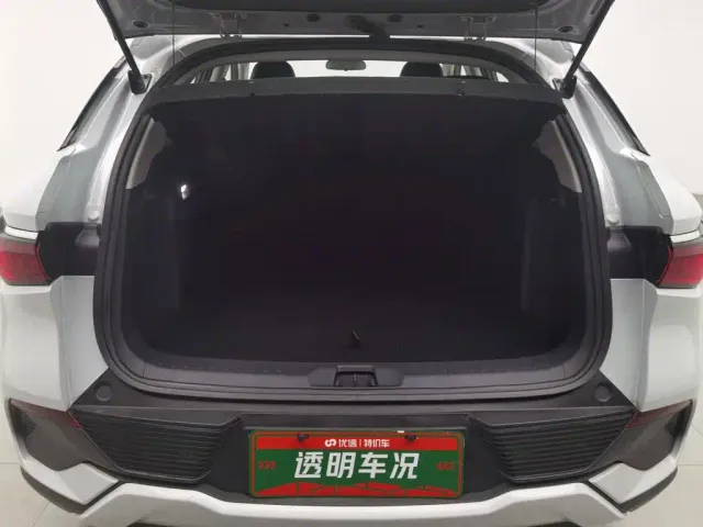BYD Yuan PLUS — Фото автомобиля 16