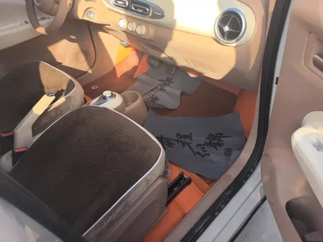 Wuling Hongguang Mini EV — Фото автомобиля 8