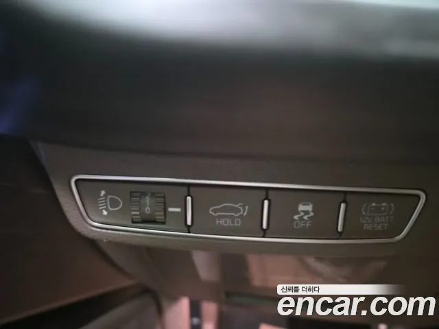 Kia K8 Hybrid — Фото автомобиля 14