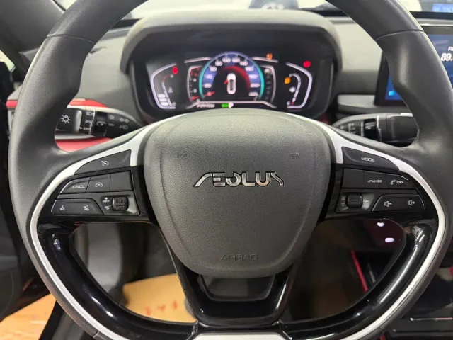 Dongfeng Yixuan — Фото автомобиля 13