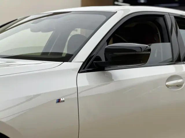 BMW 3 Series — Фото автомобиля 5