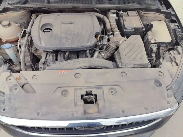 Geely Emgrand — Фото автомобиля 10