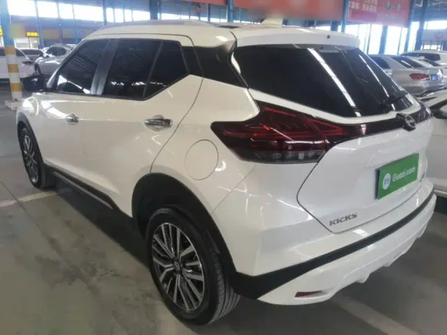Nissan Kicks — Фото автомобиля 4