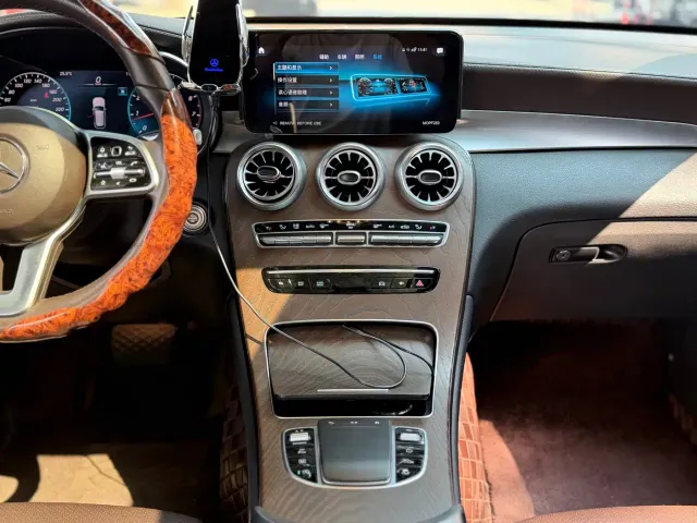 Mercedes-Benz GLC-Class — Фото автомобиля 17