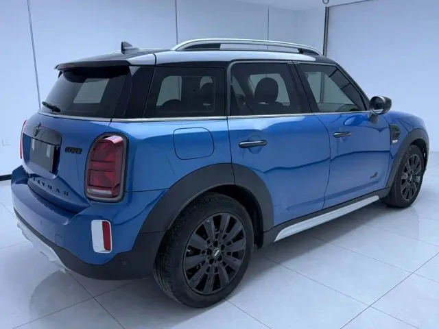 MINI Countryman — Фото автомобиля 4