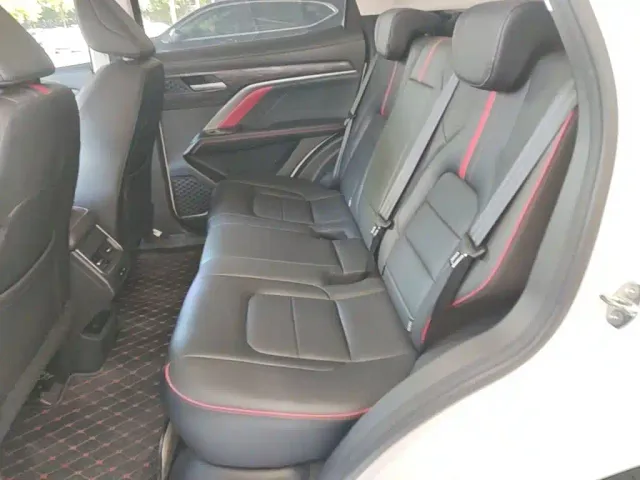 Haval H6 — Фото автомобиля 16