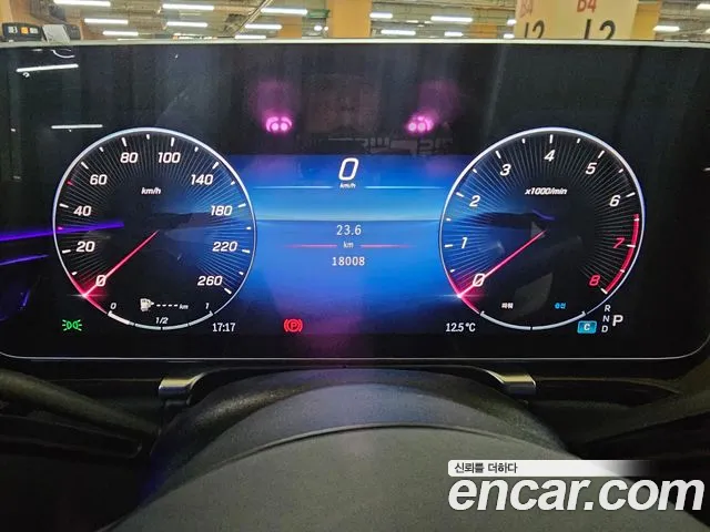 Mercedes-Benz S-Class — Фото автомобиля 19