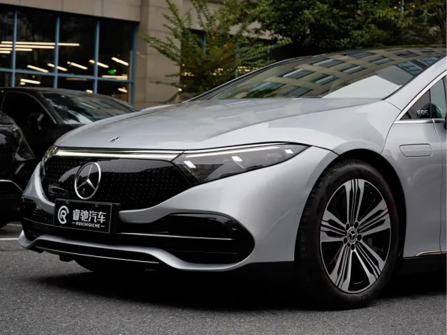 Mercedes-Benz EQS — Фото автомобиля 8