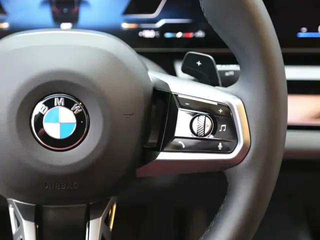 BMW 5 Series — Фото автомобиля 18