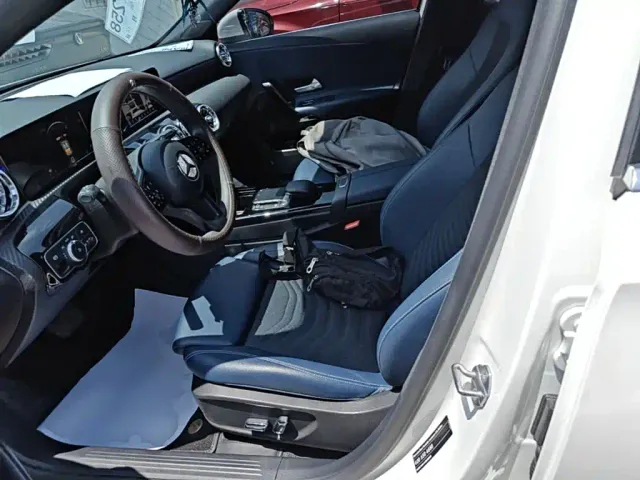 Mercedes-Benz A-Class — Фото автомобиля 14