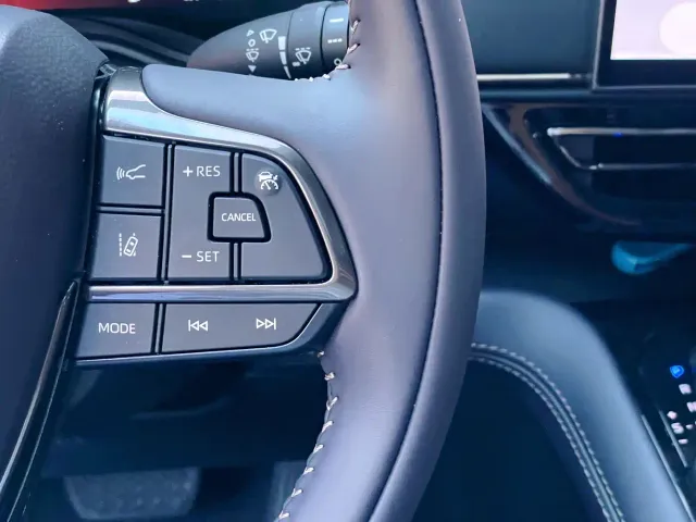 Toyota Sienna — Фото автомобиля 15