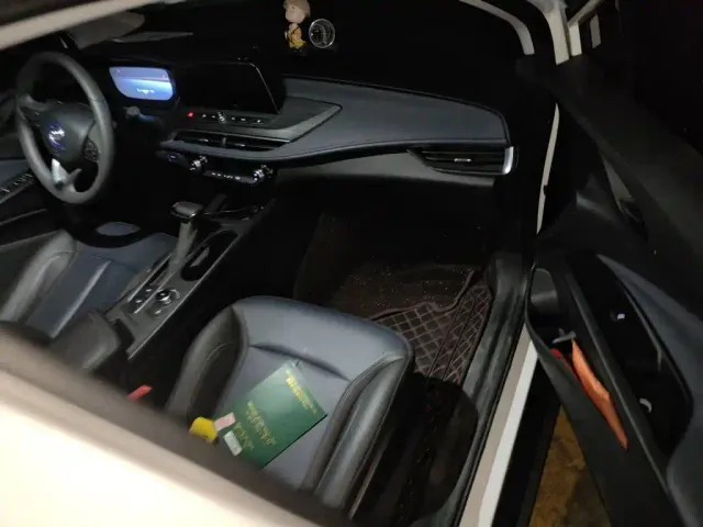 Buick Velite 6 — Фото автомобиля 17