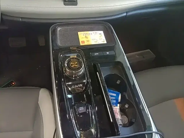 GAC Aion S Plus — Фото автомобиля 13