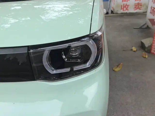 Wuling Hongguang Mini EV — Фото автомобиля 23