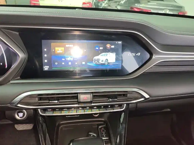 GAC Trumpchi GS4 — Фото автомобиля 12