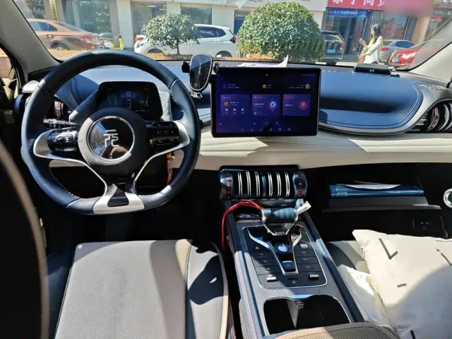 BYD Yuan PLUS — Фото автомобиля 5