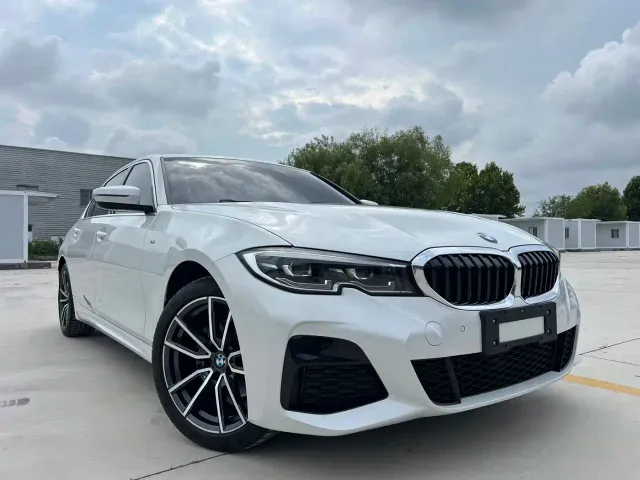 BMW 3 Series — Фото автомобиля 3
