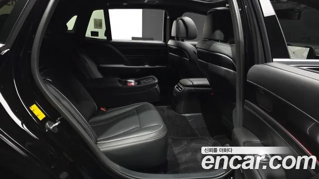 Genesis G90 RS4 — Фото автомобиля 17