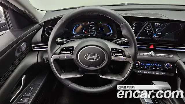 Hyundai AVANTE Новый Avante (CN7) — Фото автомобиля 13