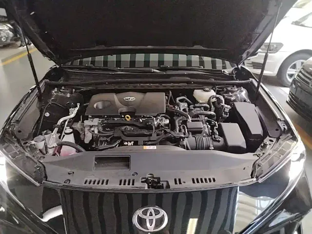 Toyota Camry — Фото автомобиля 19