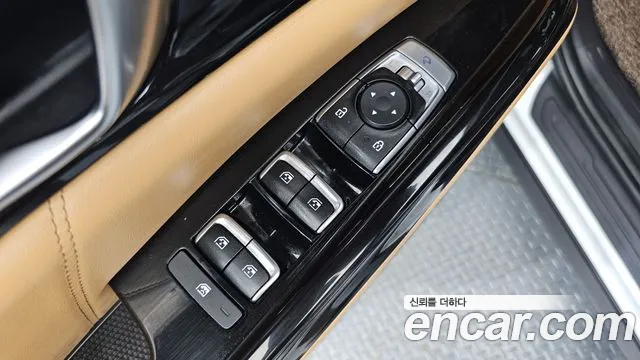 Kia Carnival Generation 4 — Фото автомобиля 26