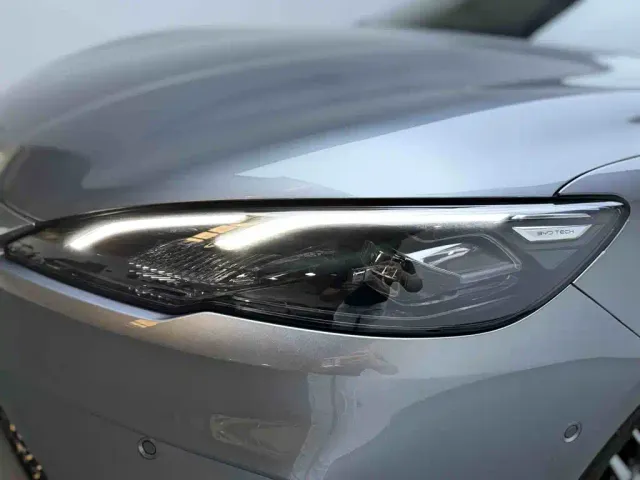 BYD Seal 05 DM-i — Фото автомобиля 22